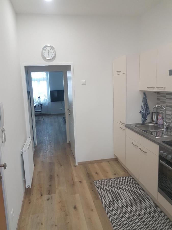 Gerald'S Apartment 16 Виена Екстериор снимка