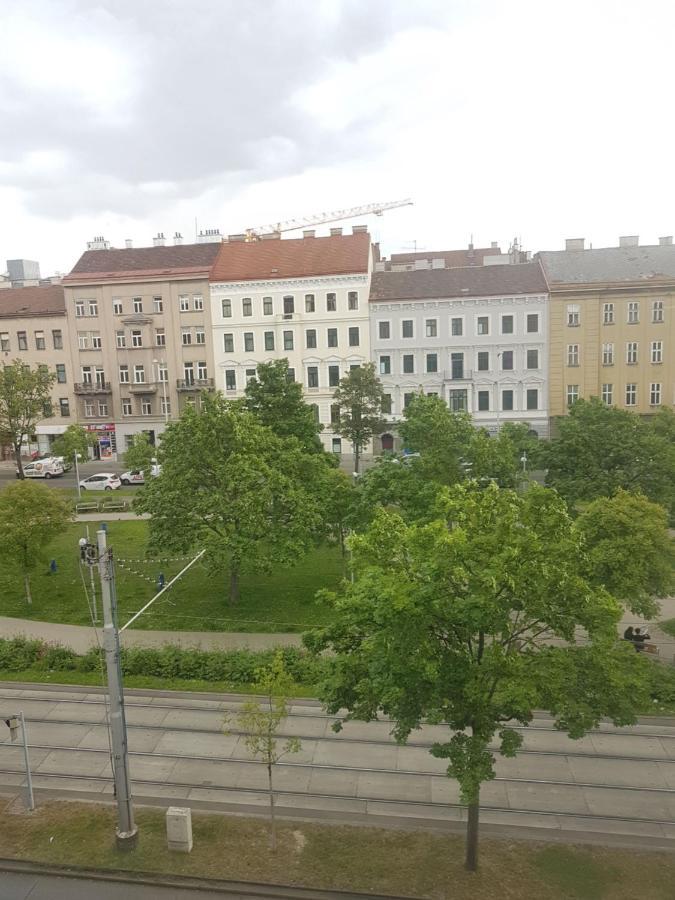 Gerald'S Apartment 16 Виена Екстериор снимка