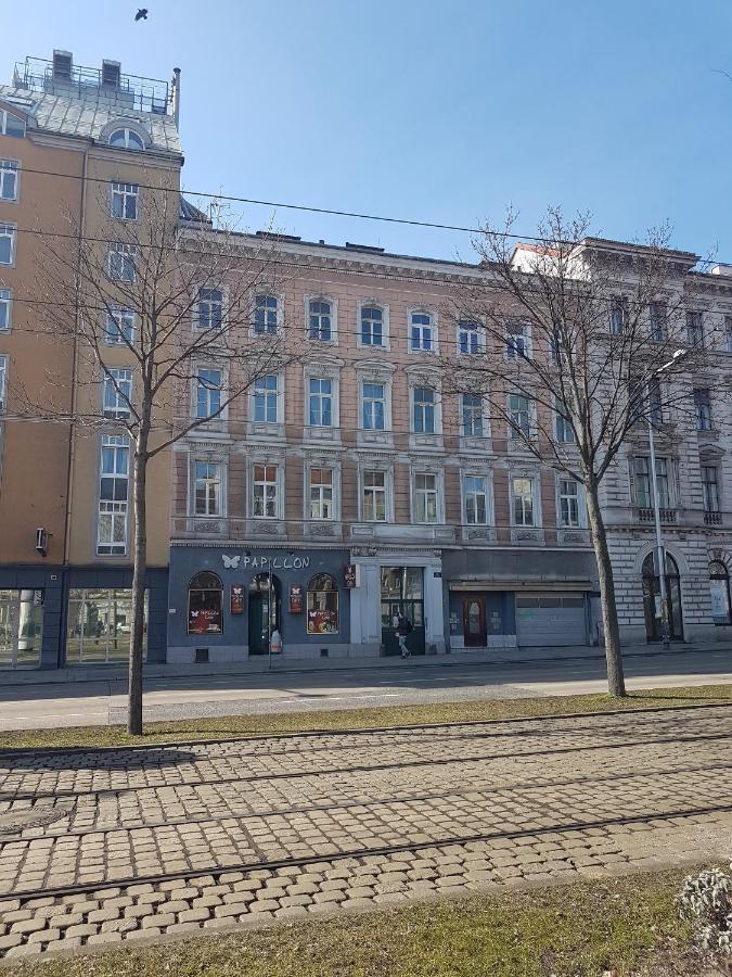 Gerald'S Apartment 16 Виена Екстериор снимка